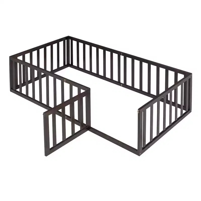 Cadre de lit simple en bois avec clôture et porte blanc