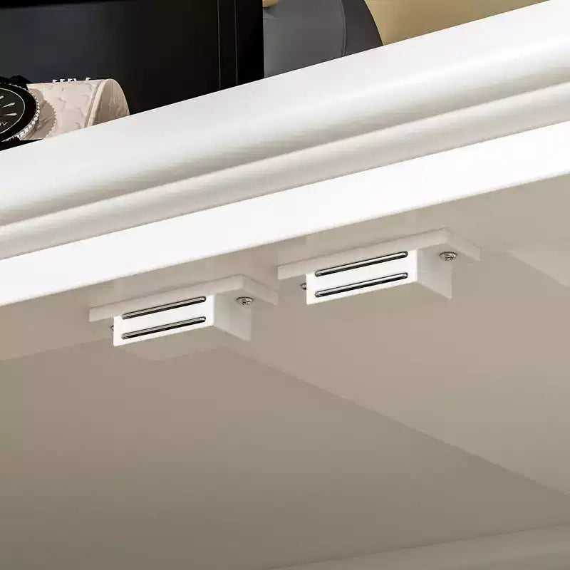 Bahut blanc de 160 cm de large avec accents de design moderne, buffet avec portes miroir et organisateurs